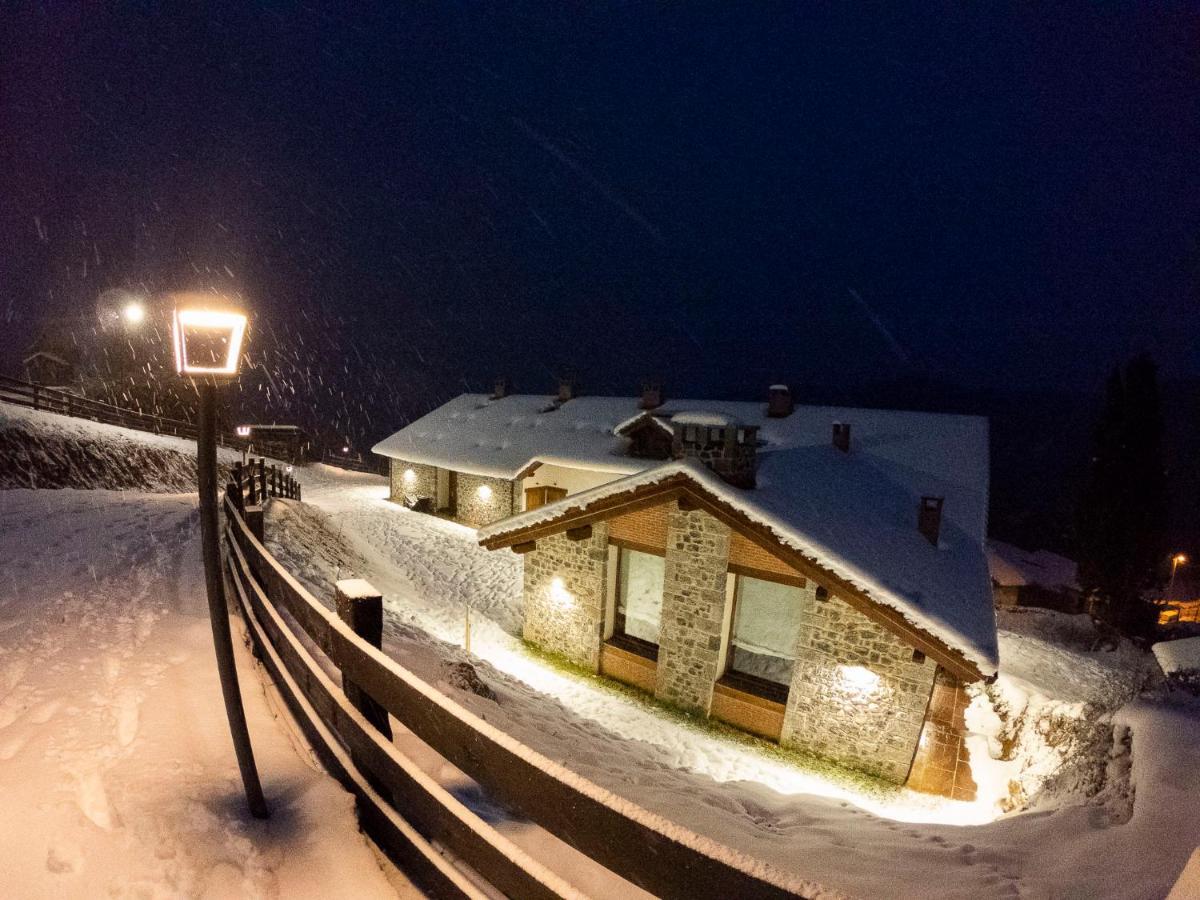 Apartamentos Los Picos De Europa Colio Dış mekan fotoğraf